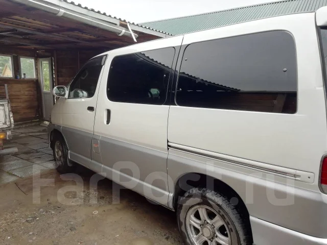 Toyota Hiace Regius. �������, ������, 3.0 (135��.�.), ������, 300 000����. �� ����