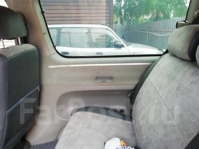 Toyota Hiace Regius. �������, ������, 3.0 (135��.�.), ������, 300 000����. �� ����