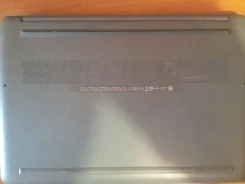 HP 15s-eq1073ur. 15.6", 2,3����, ��� 4 ��, ���� 256���, WiFi, Bluetooth, ����������� �� 8��. ����