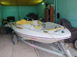 BRP Sea-Doo Speedster. ����� 5��., ��������� ������������, 220��.�., ������ ����