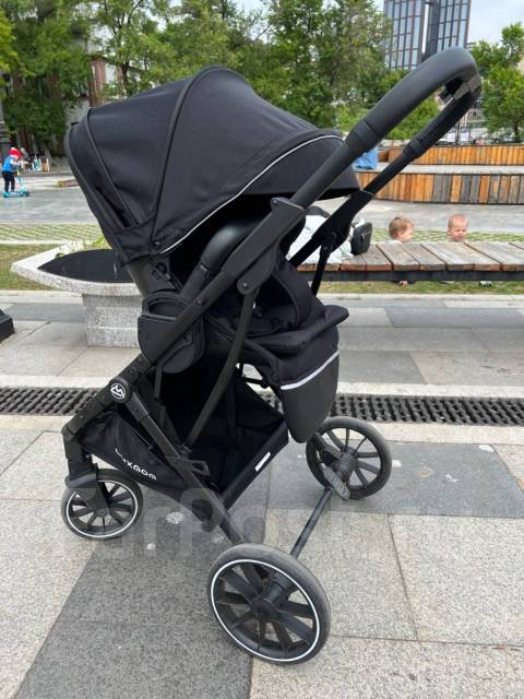 Прогулочная коляска luxmom с реверсивным блоком, б/у, в наличии. Цена ...