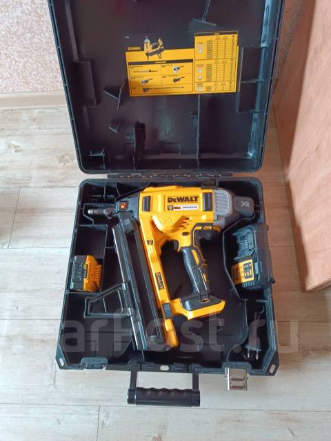Аккумуляторный монтажный пистолет по бетону DeWalt DCN890N, б/у, в ...