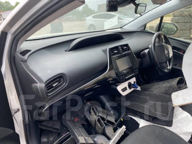 Toyota Prius. ZVW55, 2ZRFXE ����