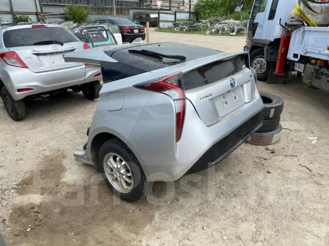 Toyota Prius. ZVW55, 2ZRFXE ����