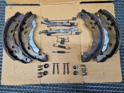 �������� ������� Renault Sandero 440A07208R ����