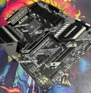 AMD B550 ����