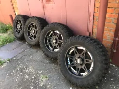 MLJ Moto Metal. x18", 5x127 ����