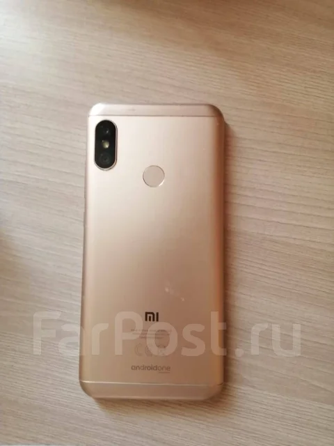 Xiaomi Mi A2 Lite. �/�, 32 ��, �����������, 3G ����