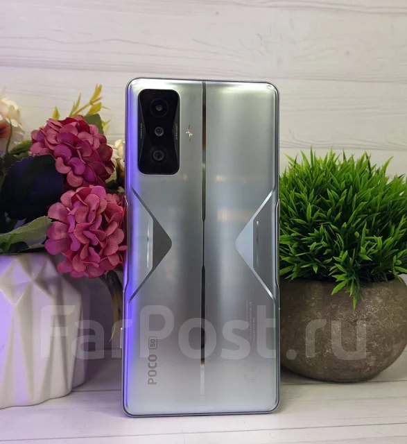 Xiaomi Poco F4 GT. �/� ����