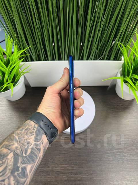 Honor 10i 4/128Gb Blue в хорошем состоянии, 6.21", моноблок, синий, 3G ...