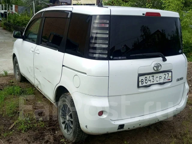 Toyota Sienta. �������, ��������, ������ ����