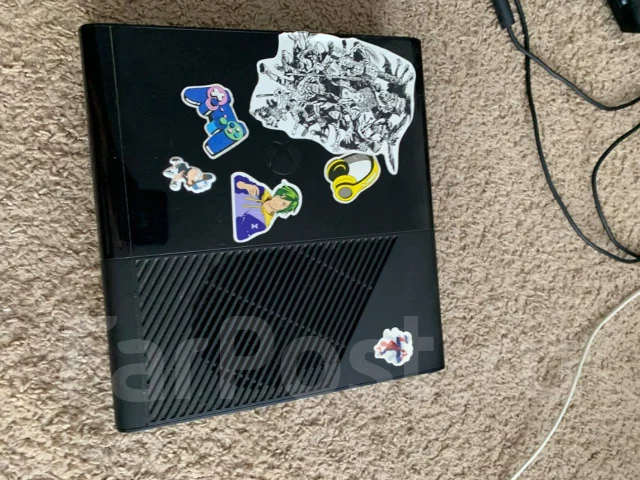 Microsoft Xbox 360 E ����