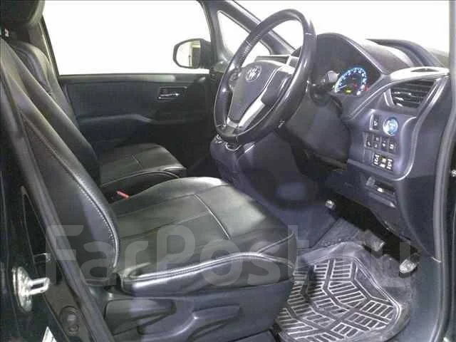 Toyota Voxy. ��������, ��������, 1.8, ������, 109 000����. ��, �/�, ��� ���. ��� ����� �� ������������ ����
