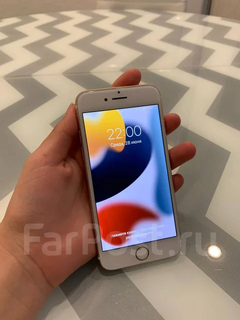 Apple iPhone 7. �/�, 128 ��, �������, 3G, 4G LTE ����