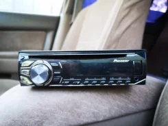 Pioneer DEH-2600UI ����