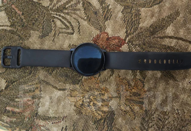 Samsung Galaxy Watch Active2 ����