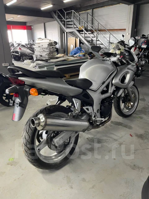 Suzuki sv 400s