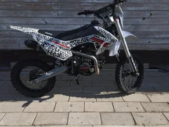 BSE EX 125E. 125����. ��., ��������, ��� ���, � �������� ����