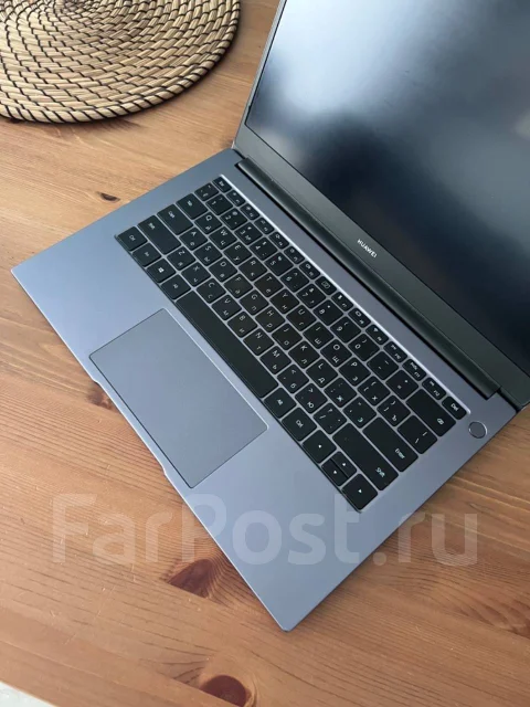 Huawei MateBook D 14. 14", ��� 8 ��, WiFi: 1, Bluetooth: 1, ����������� �� 14��. ����
