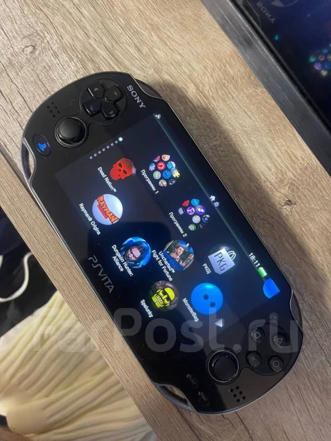 Sony PlayStation Vita ����