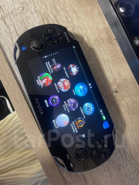 Sony PlayStation Vita ����