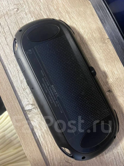 Sony PlayStation Vita ����