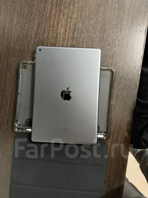 Apple iPad. ������ 32 �� ����