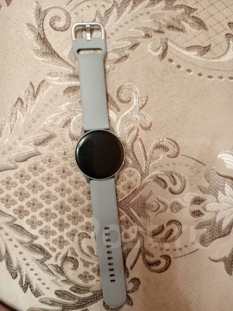 Samsung Galaxy Watch Active2. GPS, NFC, IP68 ����