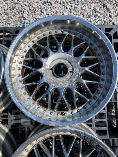Riverside. 8.0x16", 5x114.3, ET1, �� 72���. ����