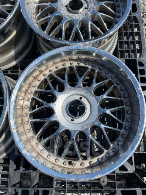 Riverside. 8.0x16", 5x114.3, ET1, �� 72���. ����