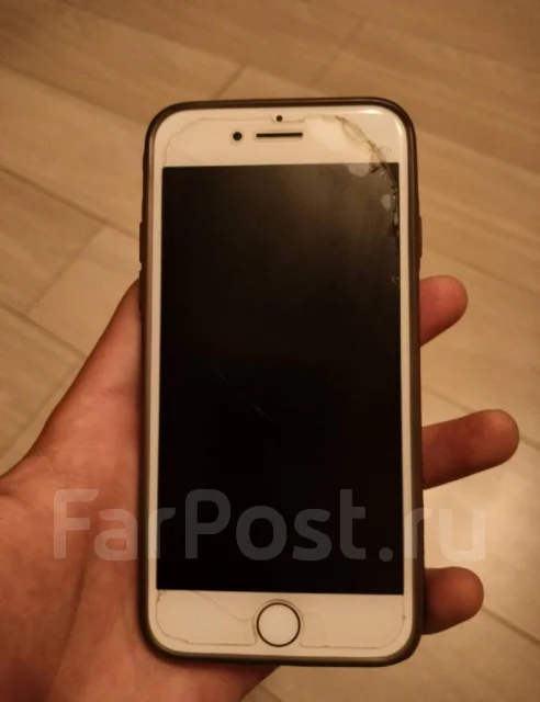 Apple iPhone 7. �/�, 128 ��, �������, 4G LTE ����