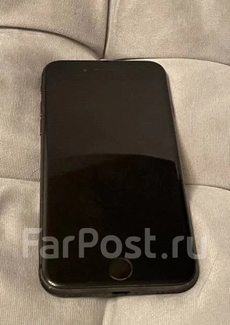 Apple iPhone 8. �/�, 64 ��, ������, 4G LTE ����