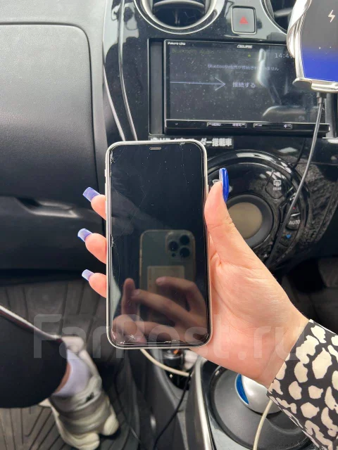 Apple iPhone 11. �/�, 128 ��, �����, 4G LTE, NFC ����