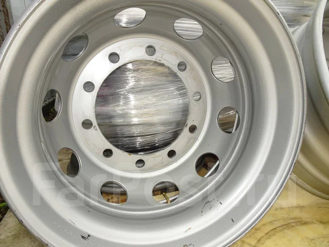 Maxion. 8.25x22.5", 10x335, ET165, �� 281���. ����