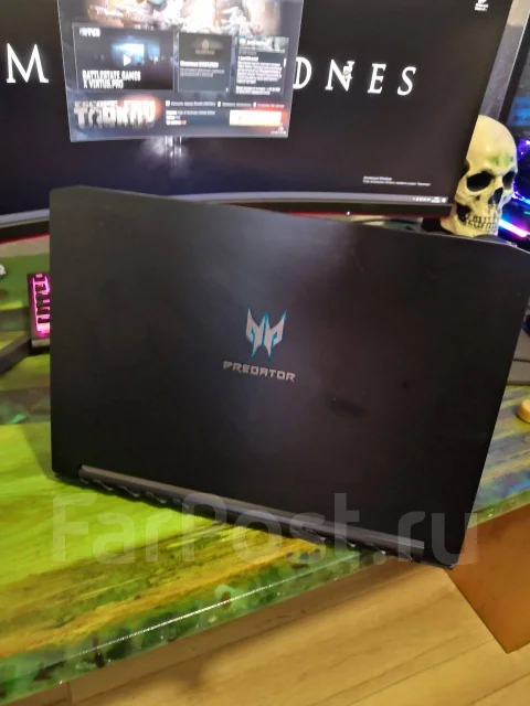 Acer Predator Triton 500. 15.6", 2,2����, ��� 16 ��, ���� 500���, WiFi: 1, Bluetooth: 1, ����������� �� 5��. ����