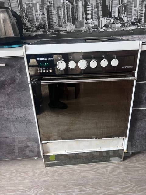 Продам плиту Beko, б/у, в наличии. Цена: 2 000₽ во Владивостоке