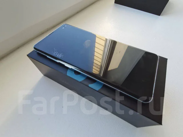 Samsung Galaxy S10. �����, 128 �� ����