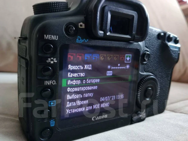 Canon EOS 5D Mark II. 20 � ����� ��, ���: ��� ���� ����