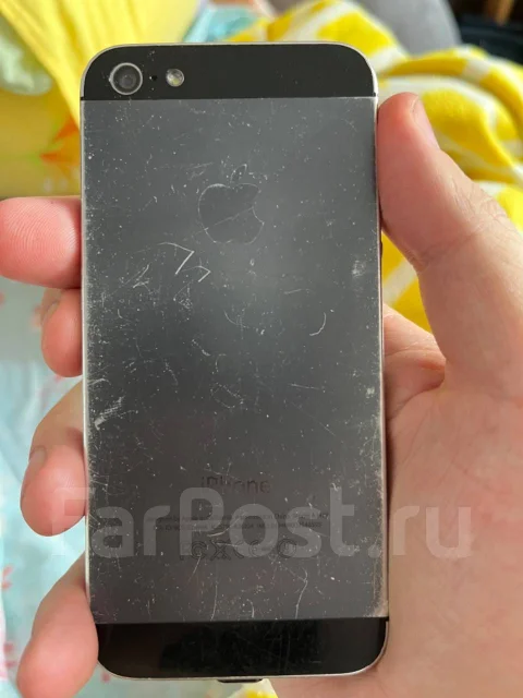 Apple iPhone 5. �/�, 16 ��, �����, 3G, ���������� ����