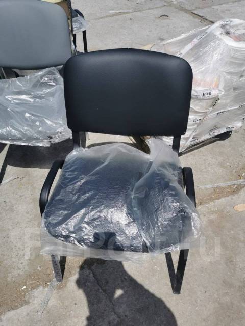 Офисные стулья, чёрный, новый, в наличии. Цена: 1 400₽ в Хабаровске