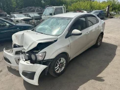Chevrolet Aveo. T300, F16D4 ����
