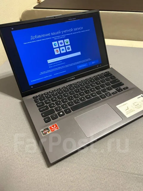 Asus VivoBook 14 F412DA. 14", ��� 4 ��, ���� 256���, WiFi: 1, Bluetooth: 1 ����