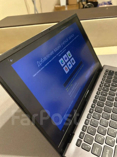 Asus VivoBook 14 F412DA. 14", ��� 4 ��, ���� 256���, WiFi: 1, Bluetooth: 1 ����