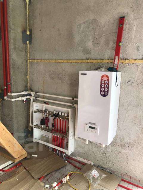 Водяной теплый пол, монтаж отопления, полусухая стяжка пола во Владивостоке