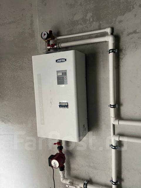 Водяной теплый пол, монтаж отопления, полусухая стяжка пола во Владивостоке