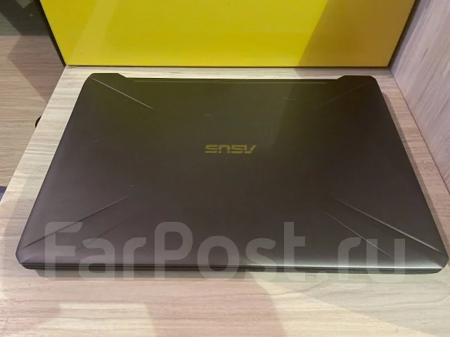 Asus TUF Gaming F15. 17.3", 144����, ��� 16 ��, ���� 512���, WiFi: 1, Bluetooth: 1 ����