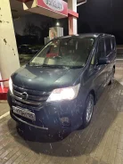 Nissan Serena. ��������, 4wd, 2.0, ������ ����
