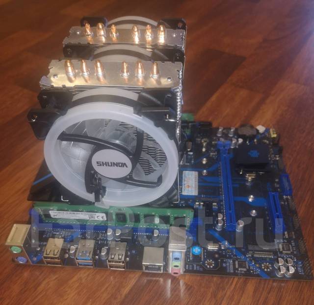 Готовый комплект Материнка + Xeon E5-2670 v.3 (12 ядер) + 16 Гиг + кул ...