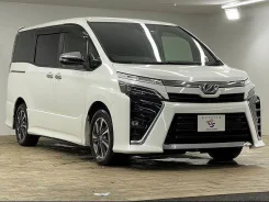 Toyota Voxy. ��������, ��������, 2.0 (152��.�.), ������, 40 000����. ��, �/�. ��� ����� �� ������������ ����