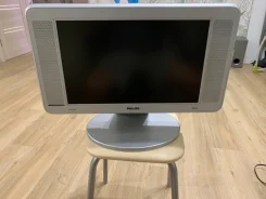Philips. LCD (��) ����